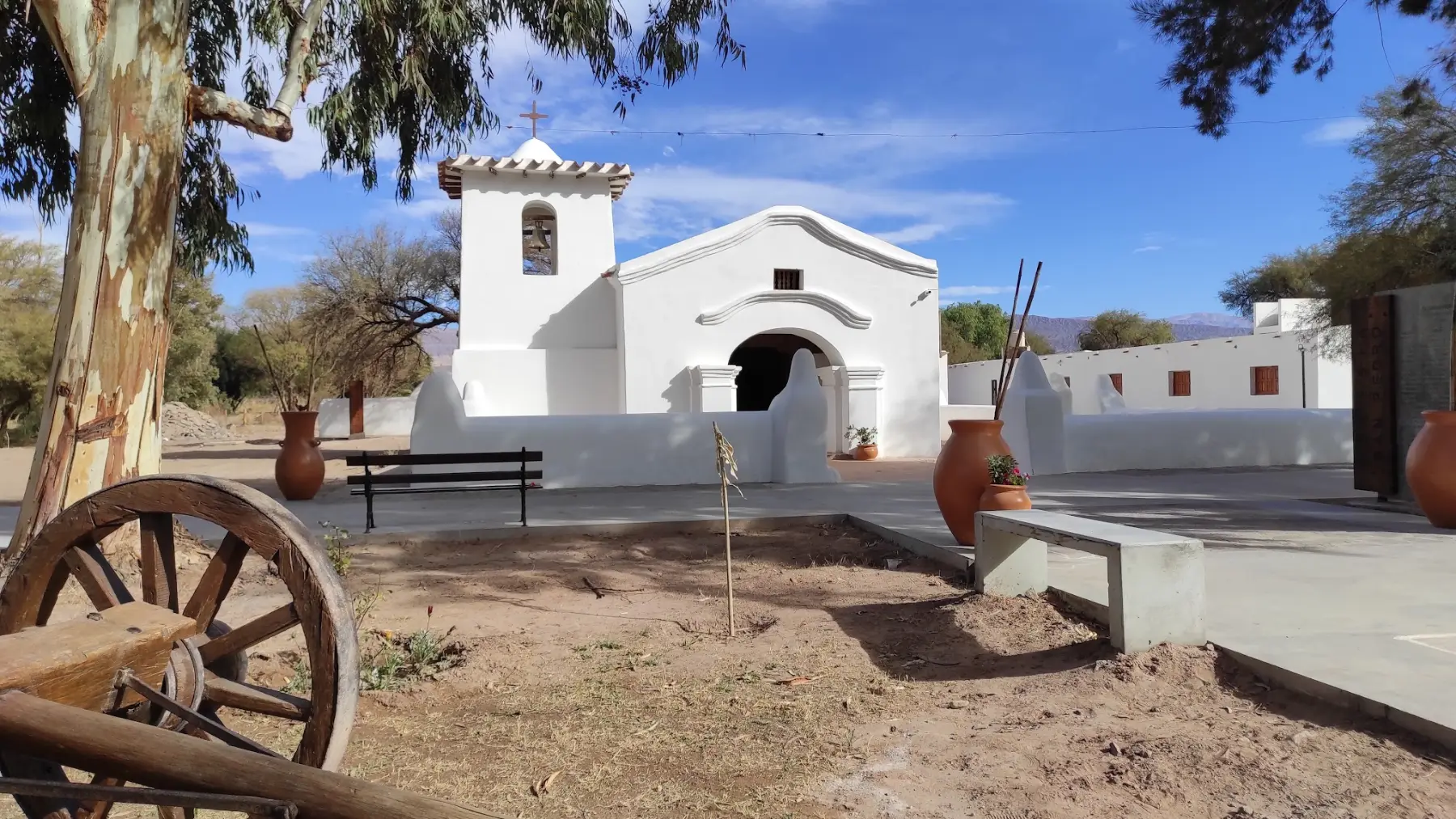 Iglesia_de_San_Pedro_en_Fiambal_C3_A1_-_Julio_2023
